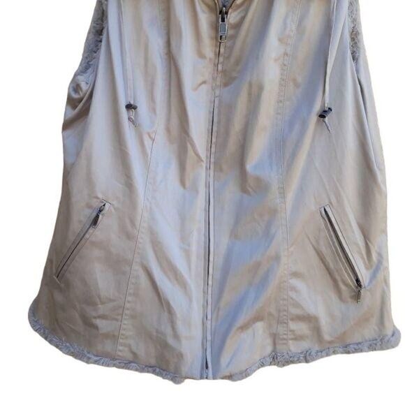 CAbi Vest 251 Reversible Alpine Faux Fur Snow Bunny Satin Sheen Zip Up Tan L - Picture 7 of 11